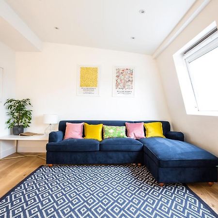 The Penthouses, 9 Albion Mews Честер Экстерьер фото